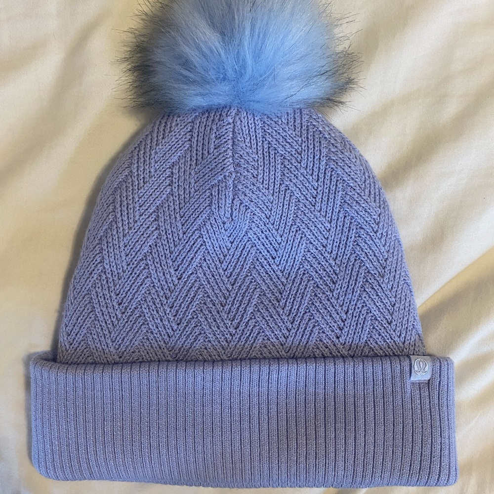 Lululemon chevron knit pom beanie lavender dusk
